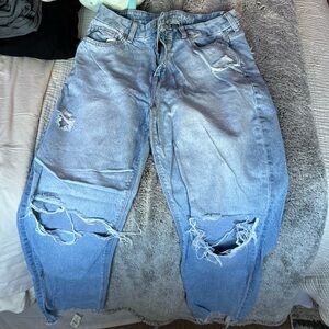 American eagle strigid mom jean size 10